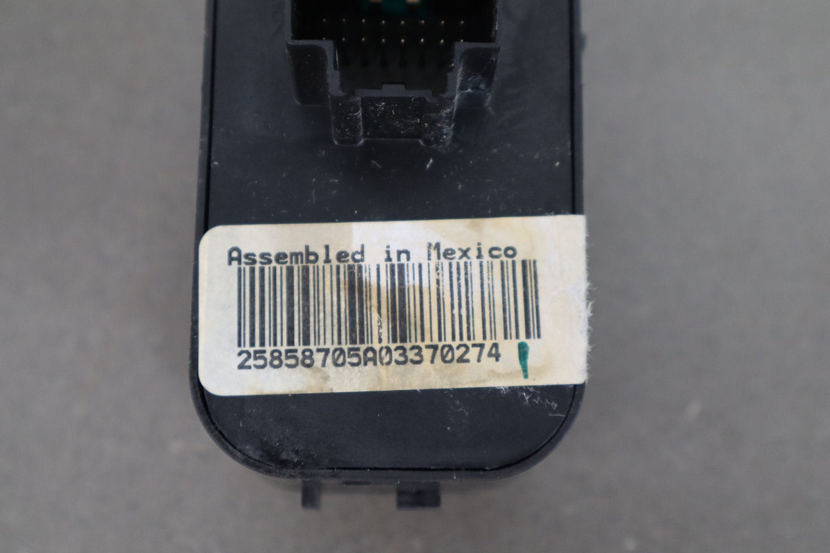 07-13 Chevy Silverado GMT900 Headlight Switch Dash Panel (Tested)