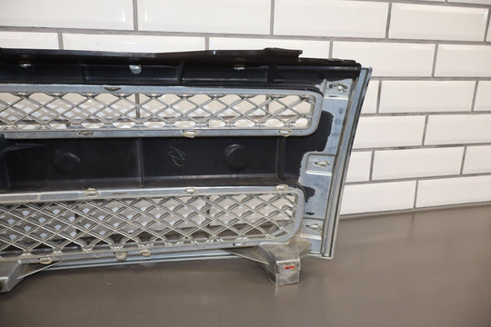 07 - 13 Chevy Silverado OEM Chrome Grille Assembly (See Photos)
