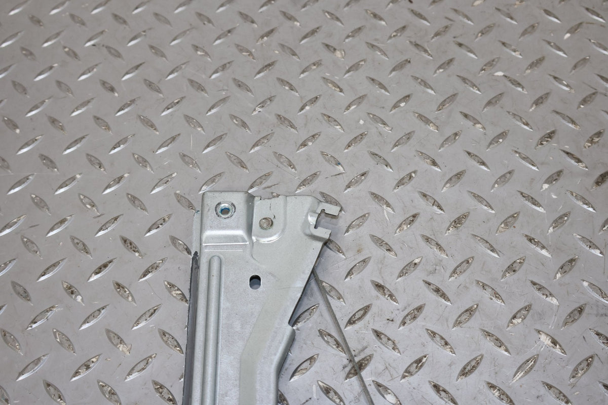 07-13 Silverado/Avalanche/Tahoe/Sierra/Yukon Rear Right Window Regulator & Motor