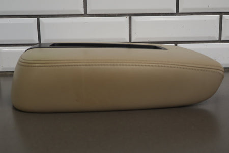 07-14 Chevrolet Tahoe Suburban Yukon Console Lid OEM Cashmere