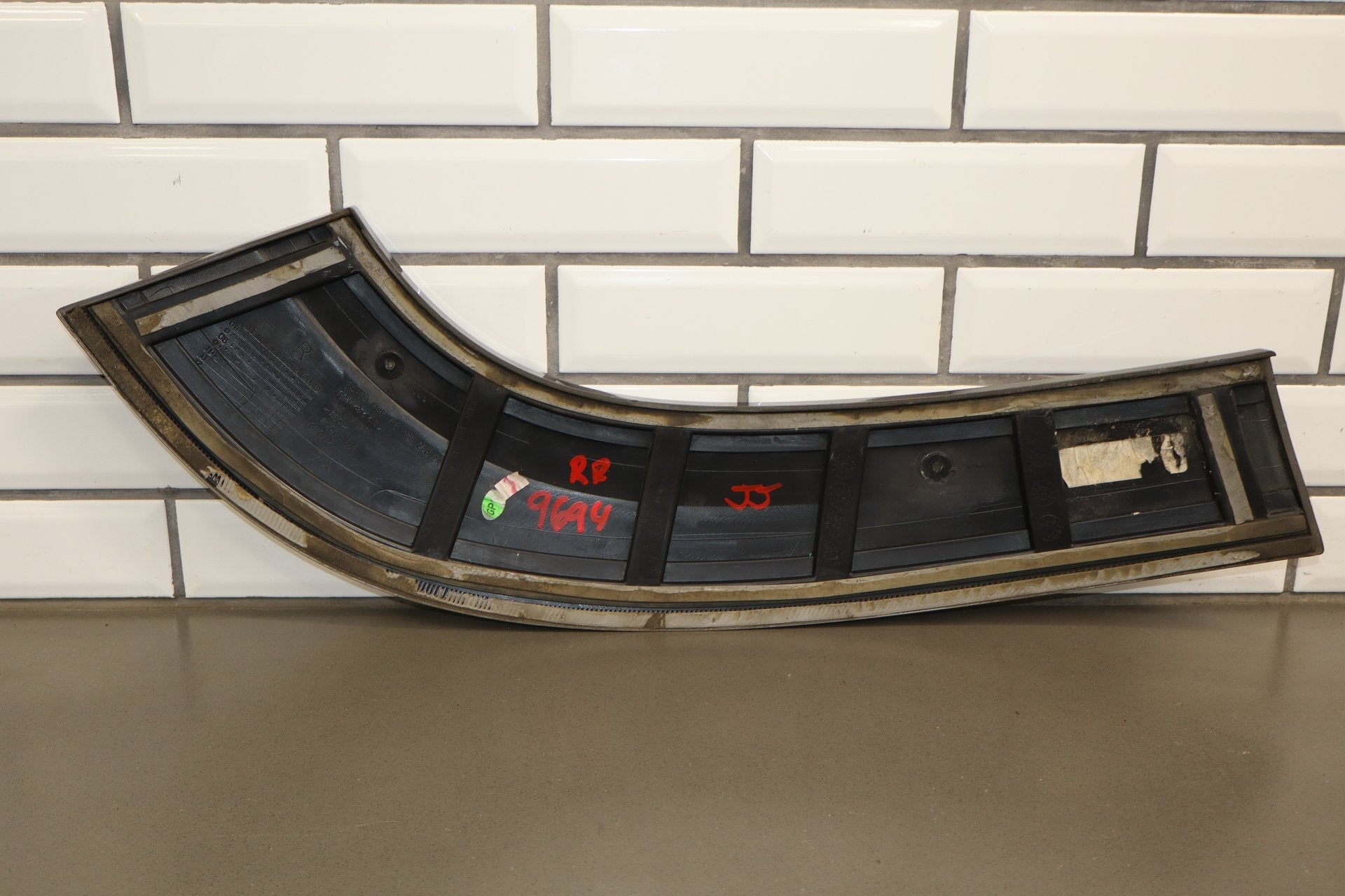 07-14 Chevrolet Tahoe Z71 Right Rear Door Molding Mocha Steel GHA
