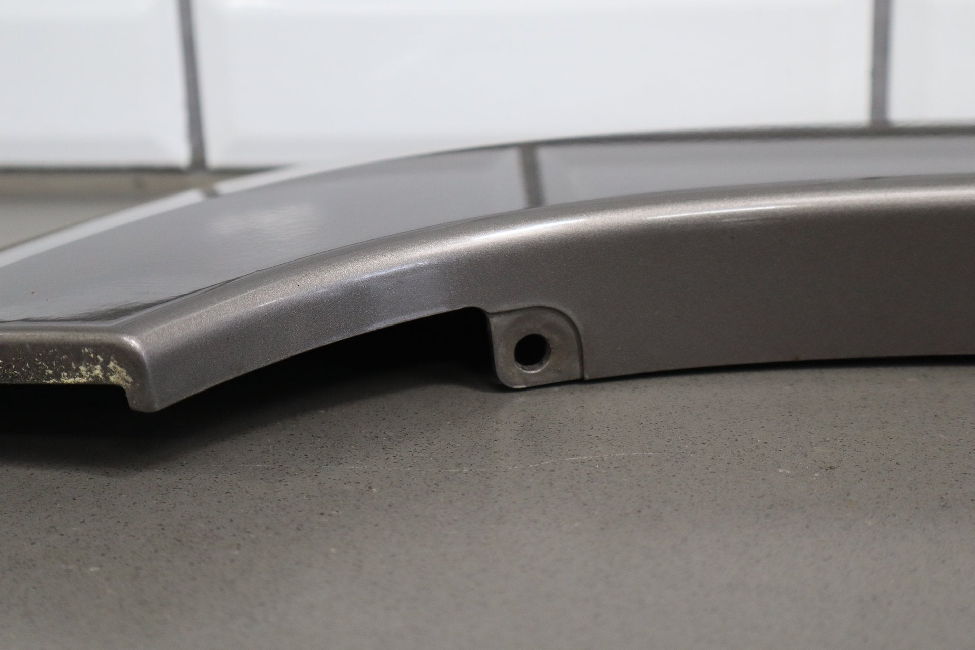 07-14 Chevrolet Tahoe Z71 Right Rear Quarter Panel Moulding Mocha Steel GHA