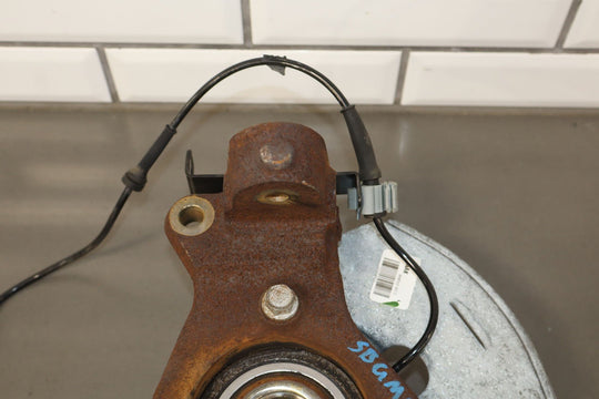 07 - 14 Chevy GMC Truck SUV 1500 GMT900 Driver Left Spindle/Knuckle OEM 88k