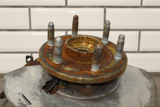 07 - 14 Chevy GMC Truck SUV 1500 GMT900 Driver Left Spindle/Knuckle OEM 88k