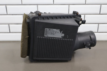07-14 Chevy Silverado GMT900 6.0 L96 Air Cleaner Assembly