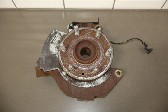 07 - 14 Chevy Tahoe Suburban Yukon Escalade (2WD) Left Front Spindle Knuckle