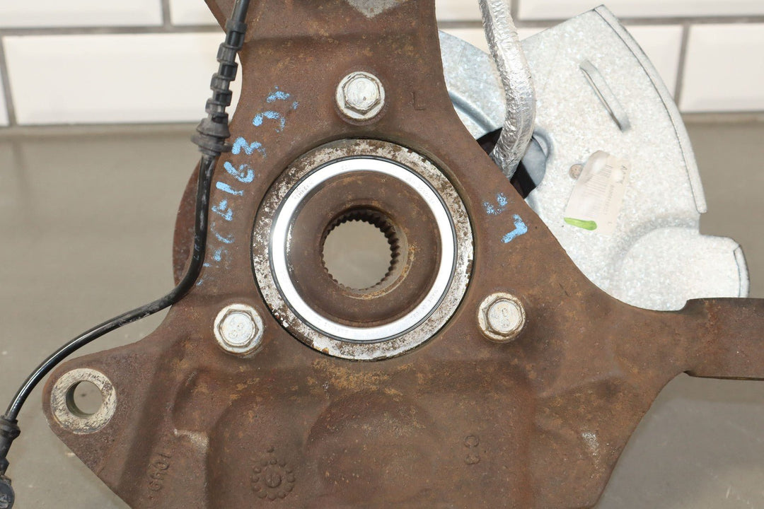 07 - 14 Chevy Tahoe Suburban Yukon Escalade (2WD) Left Front Spindle Knuckle