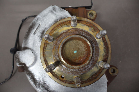 07 - 14 Chevy Tahoe Suburban Yukon Escalade (2WD) Left Front Spindle Knuckle