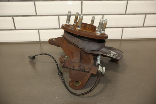 07 - 14 Chevy Tahoe Suburban Yukon Escalade (2WD) Left Front Spindle Knuckle