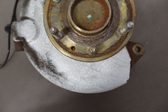 07 - 14 Chevy Tahoe Suburban Yukon Escalade (2WD) Left Front Spindle Knuckle