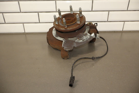 07 - 14 Chevy Tahoe Suburban Yukon Escalade (2WD) Right Front Spindle Knuckle