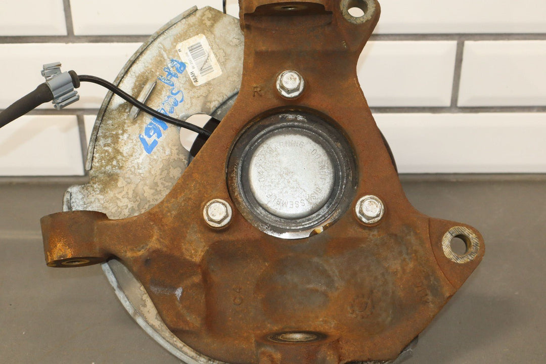 07 - 14 Chevy Tahoe Suburban Yukon Escalade (2WD) Right Front Spindle Knuckle
