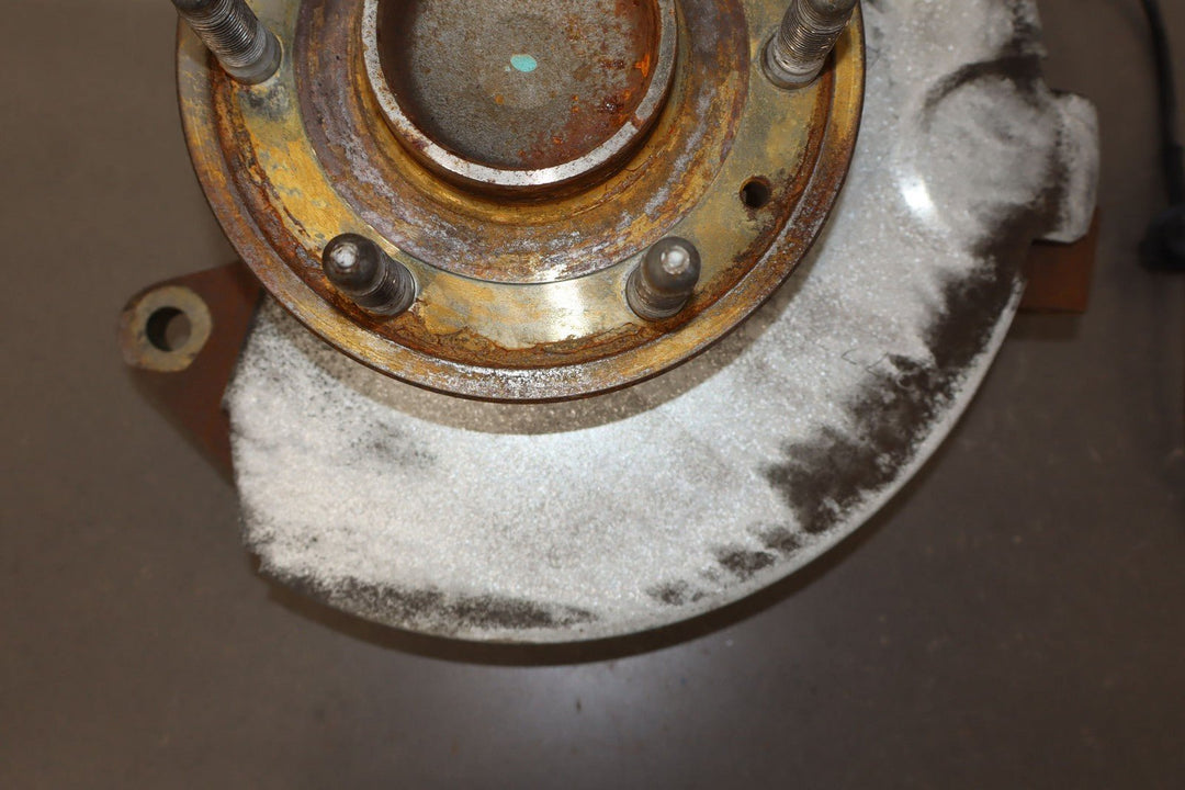 07 - 14 Chevy Tahoe Suburban Yukon Escalade (2WD) Right Front Spindle Knuckle