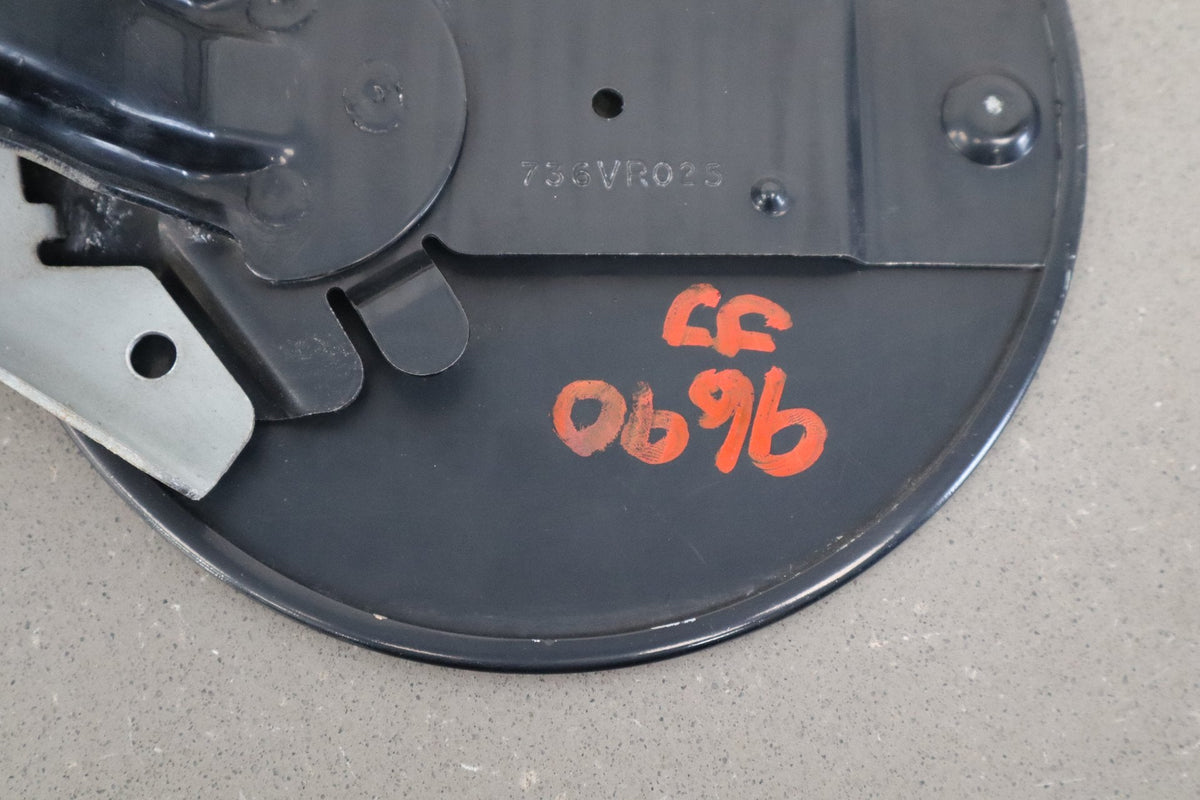 07-14 Chevy Tahoe Yukon Escalade Fuel Filler Door (Black 41)