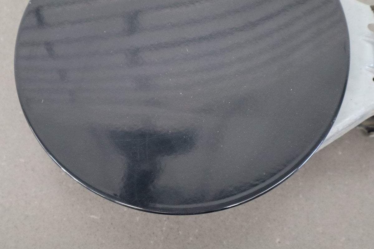 07-14 Chevy Tahoe Yukon Escalade Fuel Filler Door (Black 41)