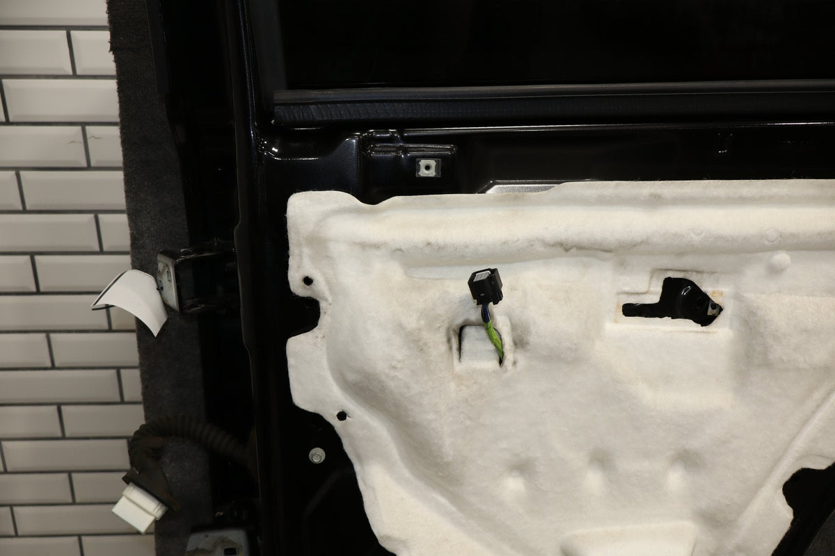07-14 Chevy Tahoe Yukon Right Rear Door (Black 41) 22892598