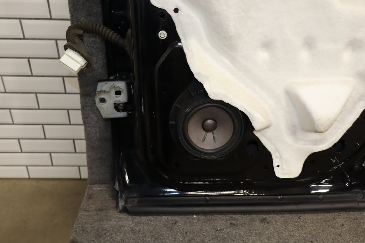 07-14 Chevy Tahoe Yukon Right Rear Door (Black 41) 22892598