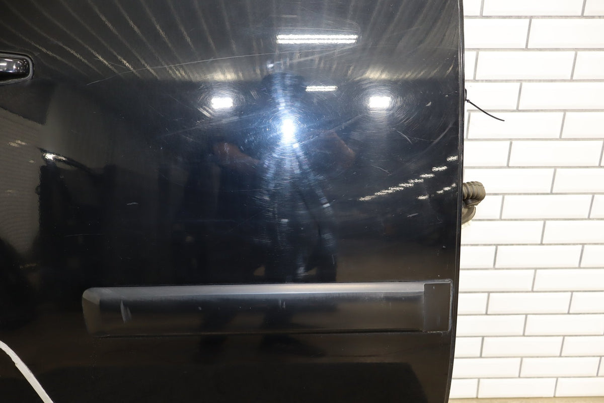 07-14 Chevy Tahoe Yukon Right Rear Door (Black 41) 22892598