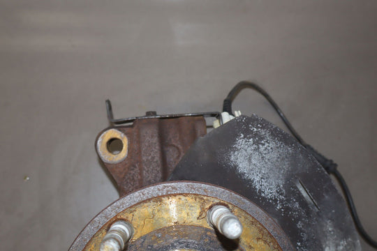 07 - 14 Chevy Truck SUV GMT900 Right RH Passenger Front Spindle Knuckle 4x4 OEM