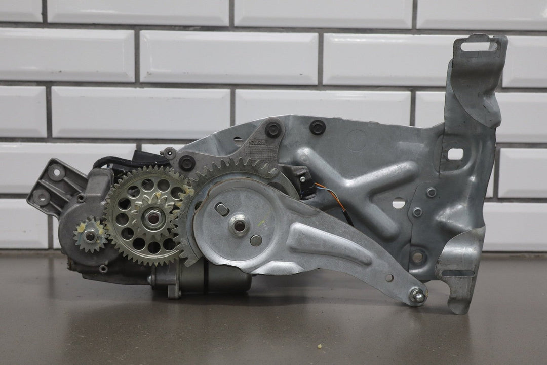 07 - 14 GM SUV Power Lift Gate Motor Tailgate Hatch Deck Lid Trunk Decklid OEM