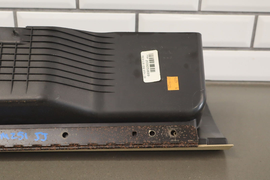 07 - 14 GMC Yukon Denali OEM Glove Box Compartment (Cashmere 397) 68K OEM
