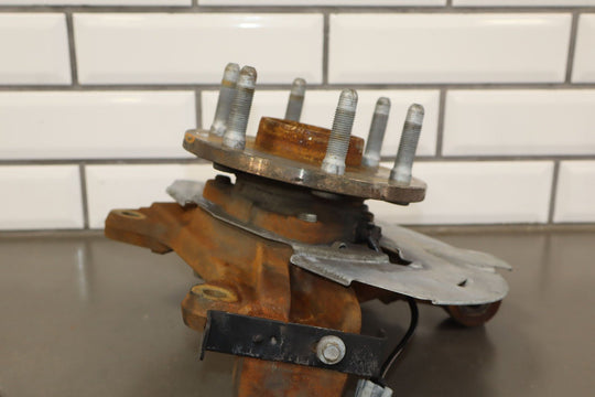 07 - 14 GMC Yukon GMT900 4x4 Left Front Spindle/Knuckle 81k OEM