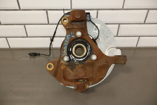 07 - 14 GMC Yukon GMT900 4x4 Left Front Spindle/Knuckle 81k OEM