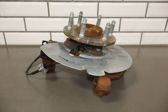 07 - 14 GMC Yukon GMT900 4x4 Left Front Spindle/Knuckle 81k OEM