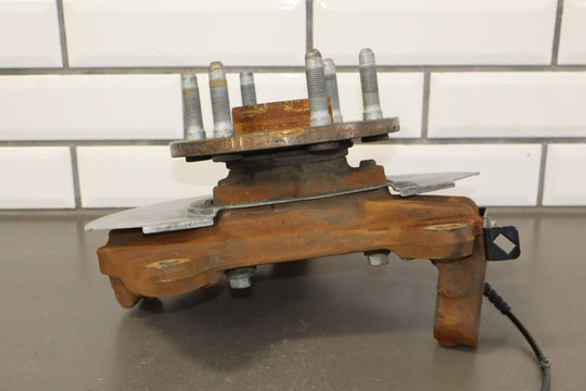 07 - 14 GMC Yukon GMT900 4x4 Left Front Spindle/Knuckle 81k OEM