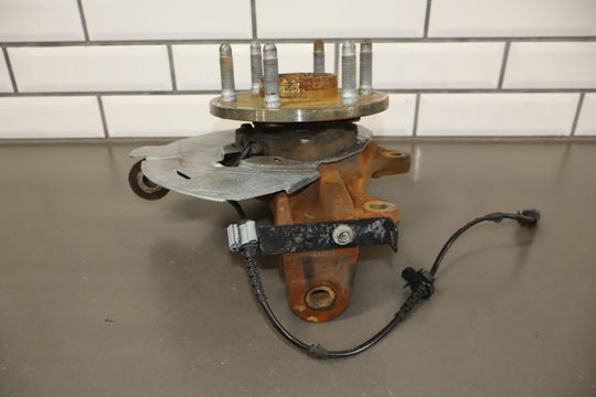 07 - 14 GMC Yukon GMT900 4x4 Right Front Spindle/Knuckle 81k OEM