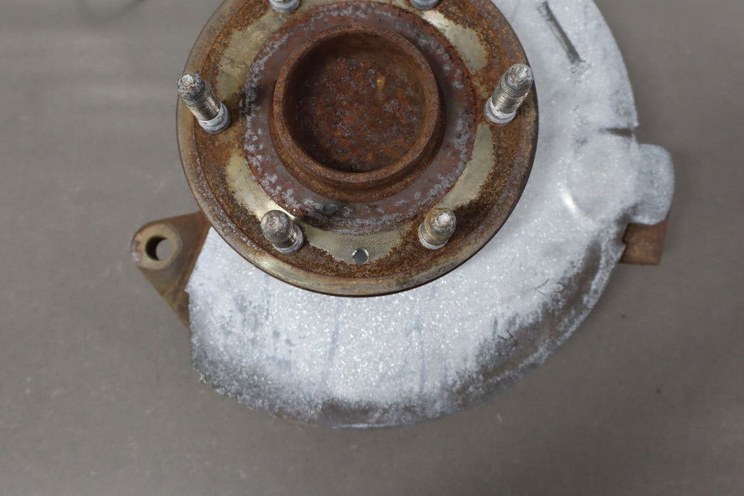 07 - 14 Silverado 1500 Tahoe Suburban Left Driver Front Bare Spindle See Photos