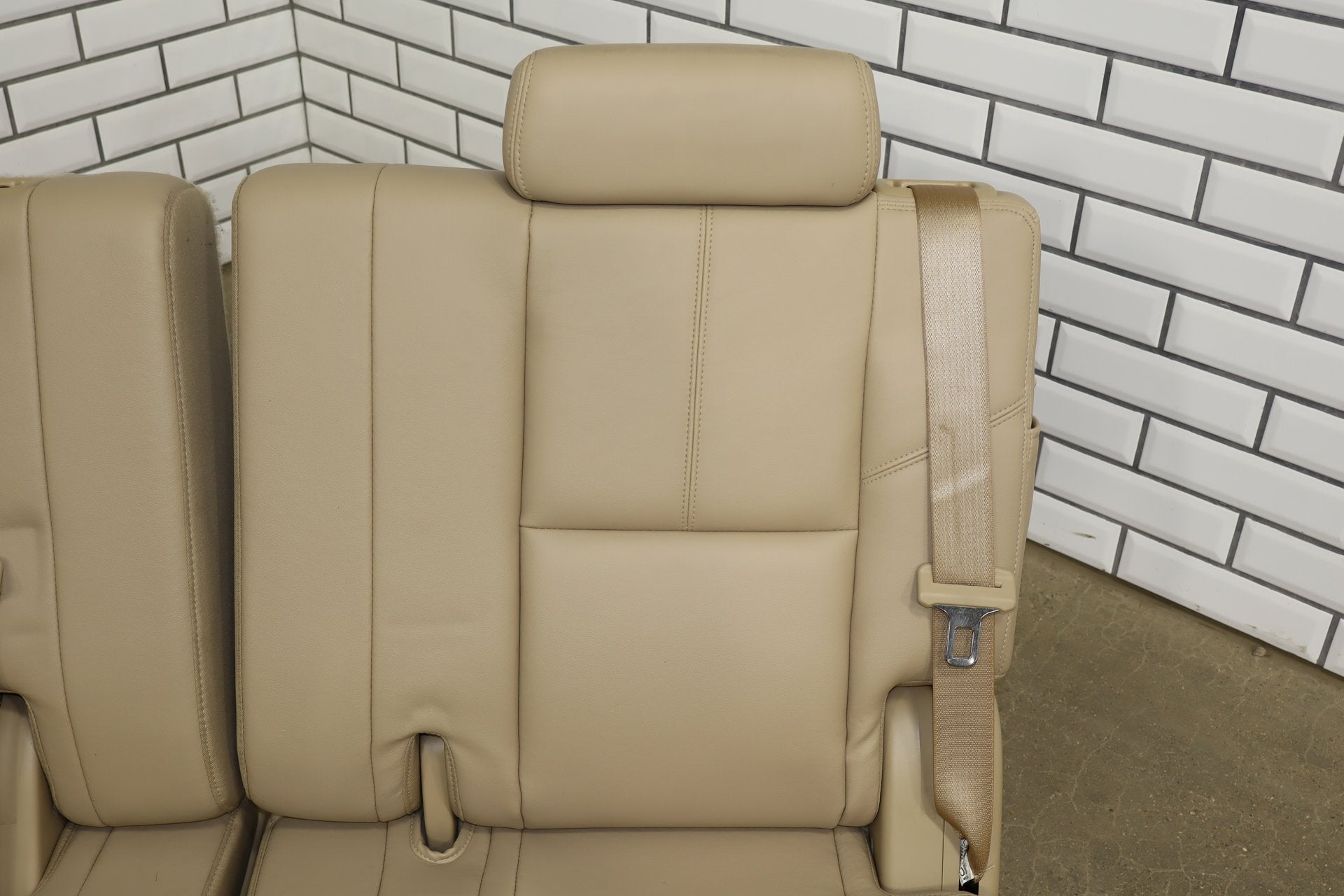 07-14 Tahoe Yukon Suburban Escalade Leather 3rd Row Seat