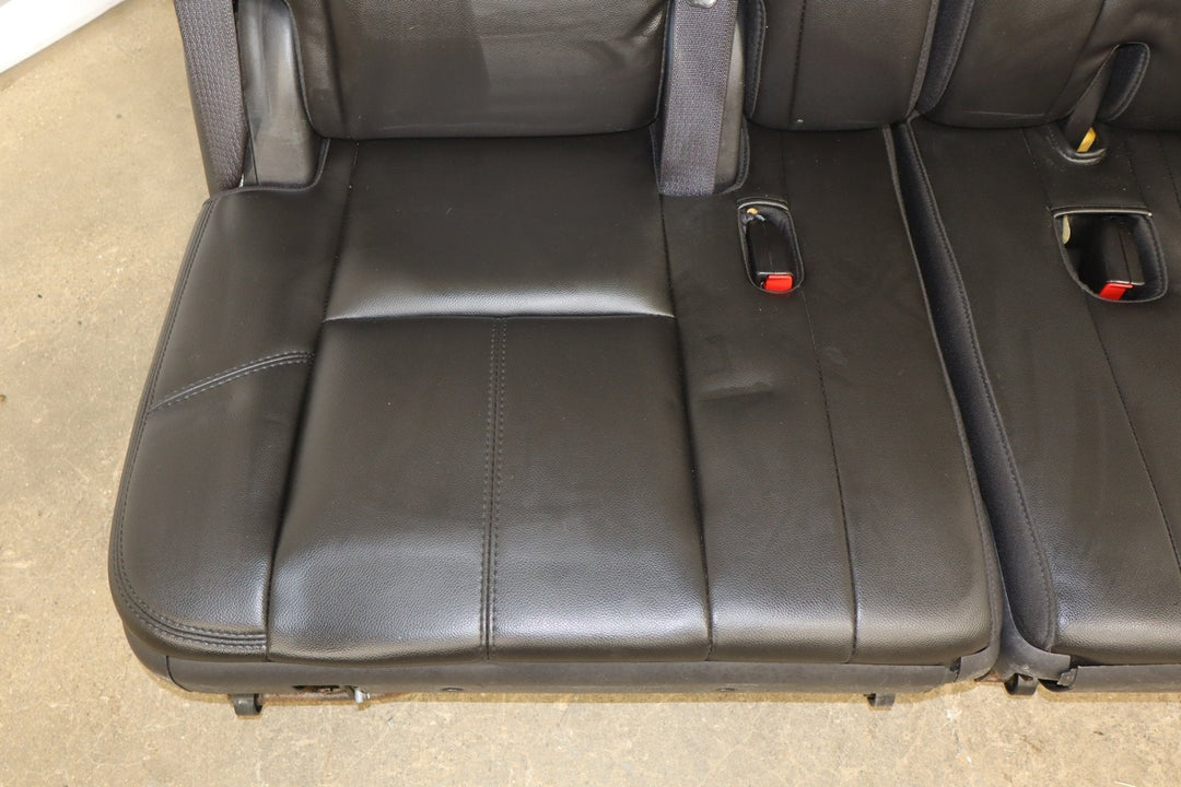 07 - 14 Tahoe Yukon Suburban Escalade Leather 3rd Row Seat Ebony 193
