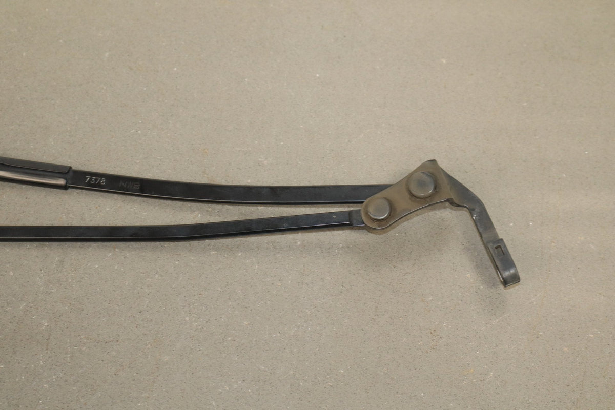 07-17 Lexus LS460 (XF40) Windshield Wiper Arms Pair