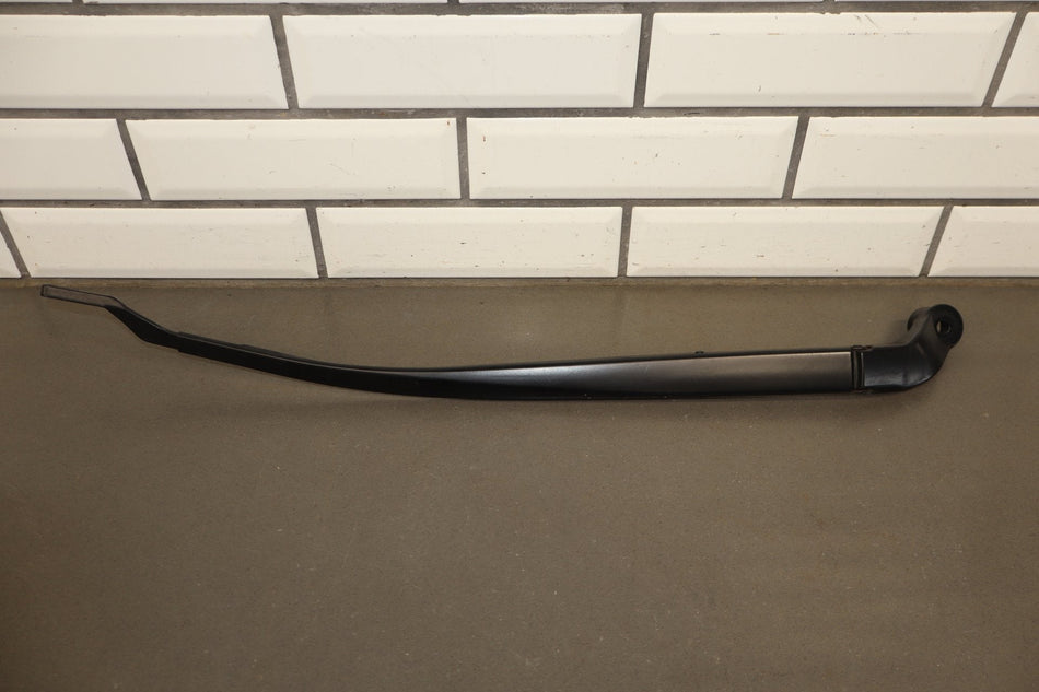 07-17 Lexus LS460 (XF40) Windshield Wiper Arms Pair