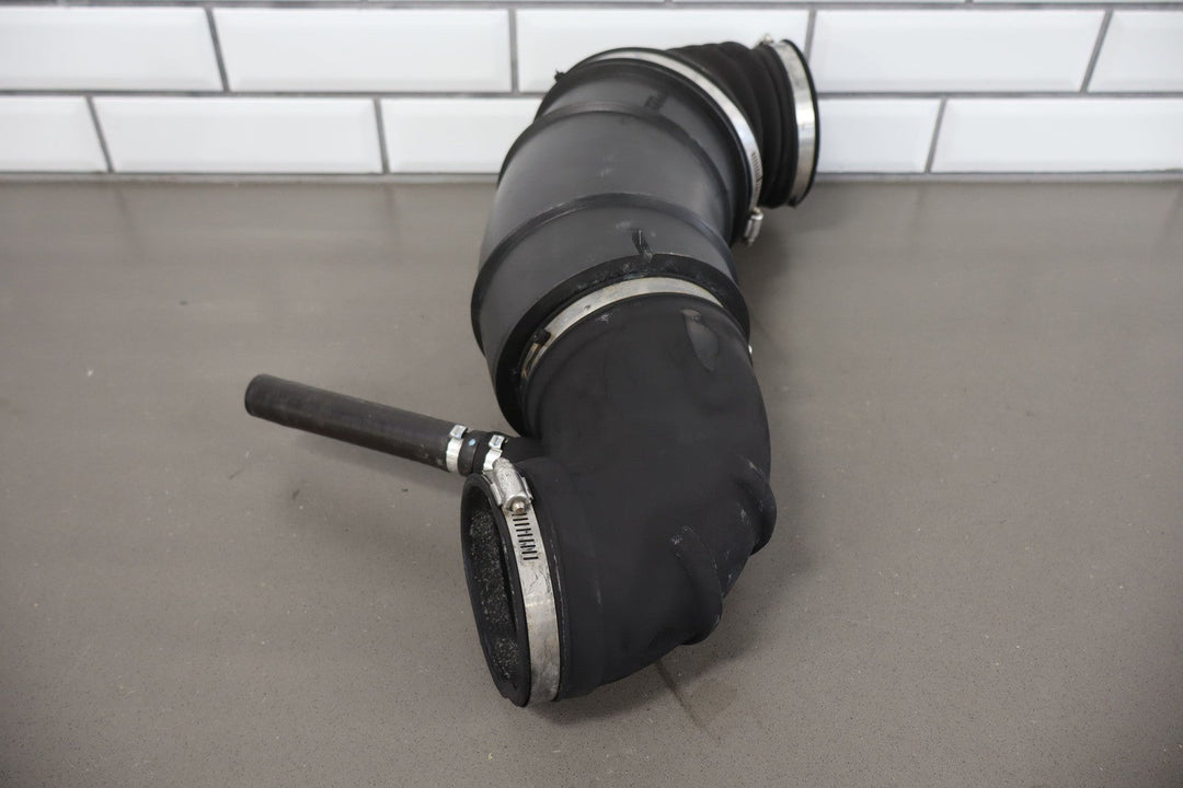 07 - 18 Dodge 6.7 Cummins Diesel RAM ACTIVE Air Intake Cleaner Duct OEM 72142234