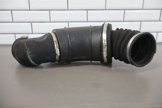 07 - 18 Dodge 6.7 Cummins Diesel RAM ACTIVE Air Intake Cleaner Duct OEM 72142234