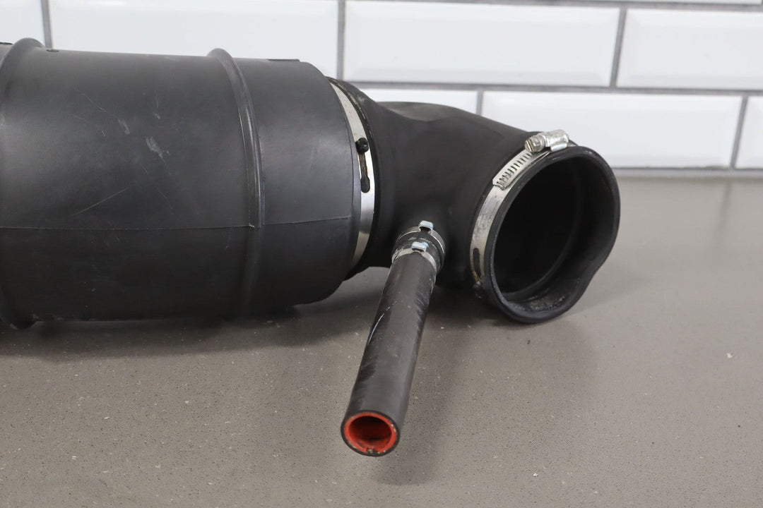 07 - 18 Dodge 6.7 Cummins Diesel RAM ACTIVE Air Intake Cleaner Duct OEM 72142234