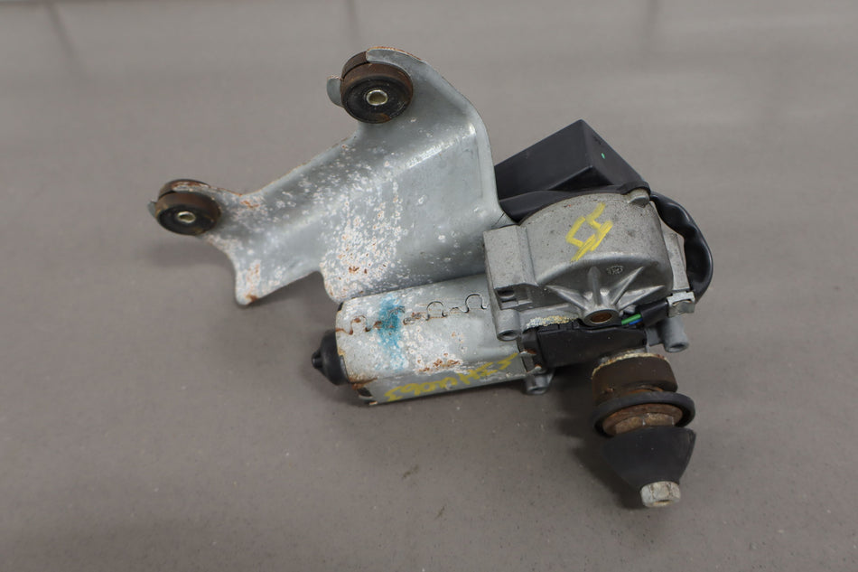 2003 Hummer H2- Rear Wiper Motor