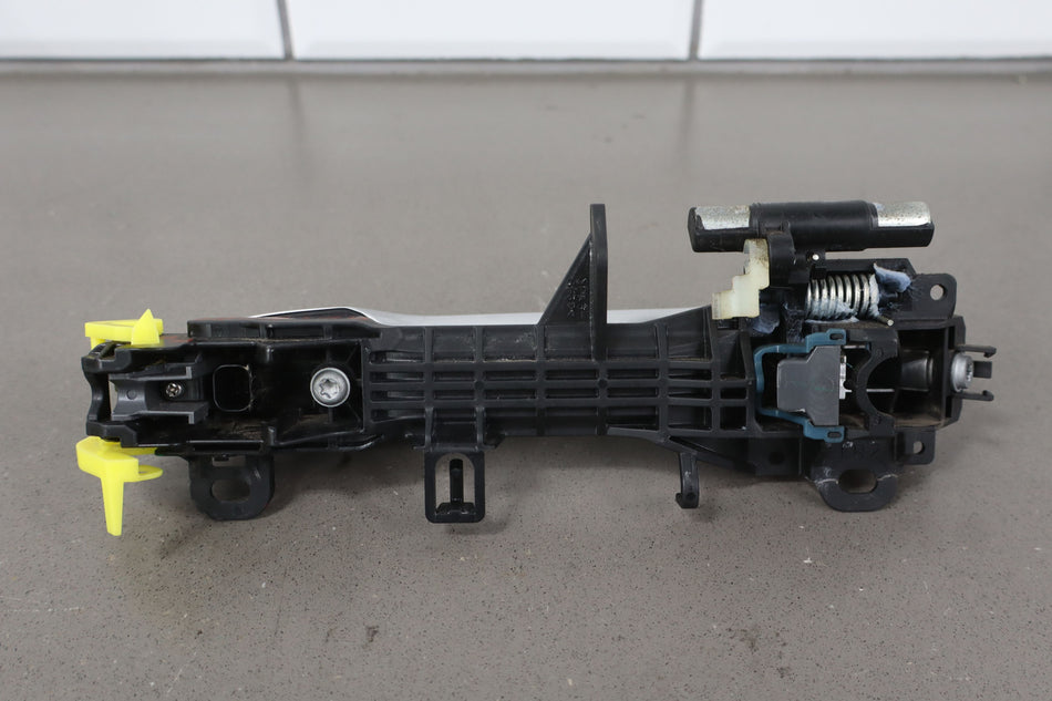 2012 Lexus GX460- Right Front Door Handle