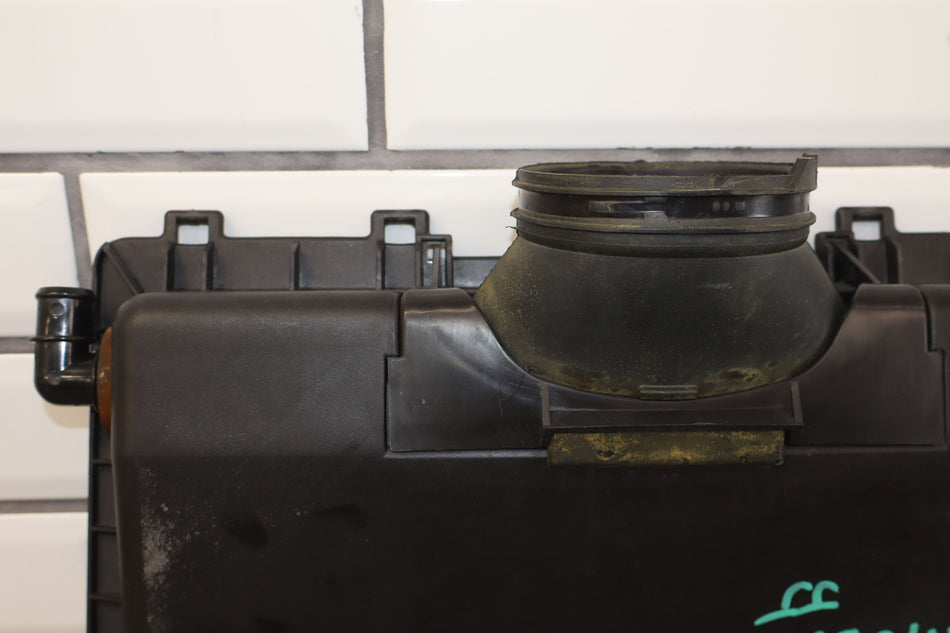1997-2004 Chevrolet Corvette C5 Air Cleaner