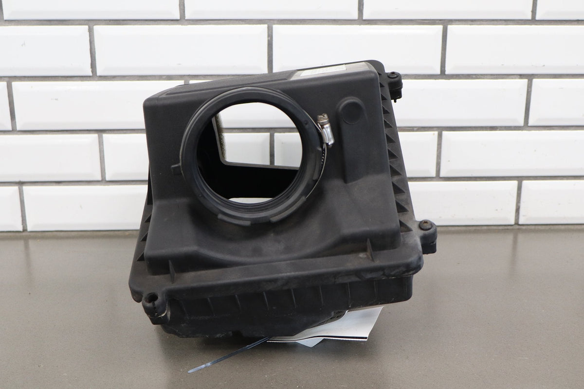 08-09 Chevy Tahoe Hybrid 6.0 LFA Air Cleaner Box 25873812