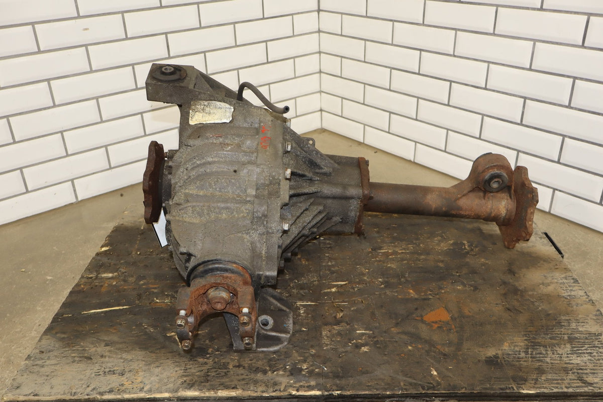 08-09 Hummer H2 Front Carrier Assembly 3.73 25931556