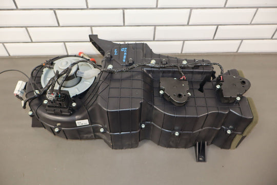 08 - 09 Hummer H2 REAR Heater HVAC Housing W/Blower Motor