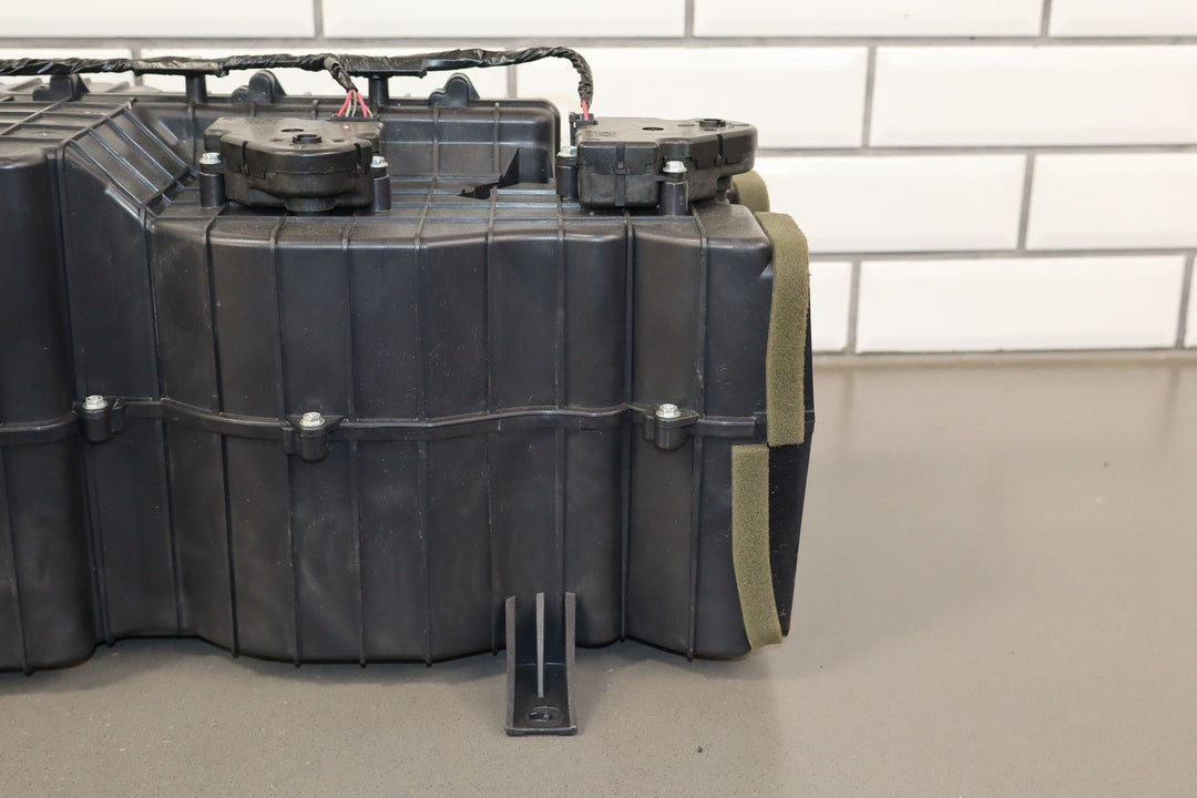 08 - 09 Hummer H2 REAR Heater HVAC Housing W/Blower Motor