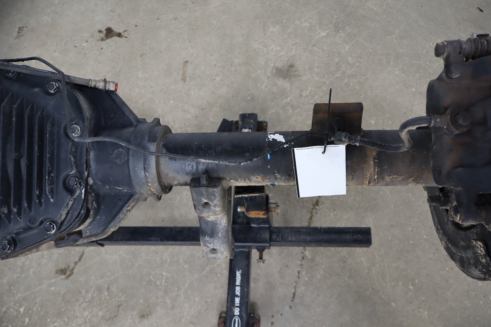 08-10 Ford F250 F350 Super Duty Rear Axle 3.73 SRW Complete OEM