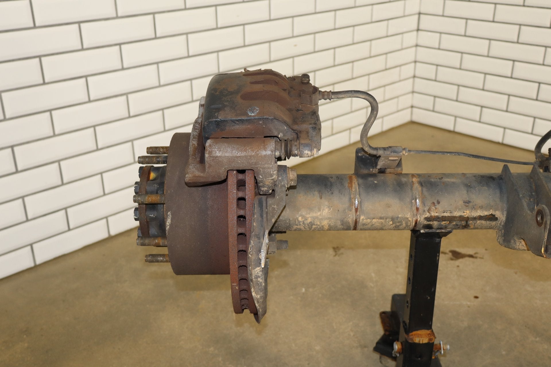 08-10 Ford F250 F350 Super Duty Rear Axle 3.73 SRW Complete OEM