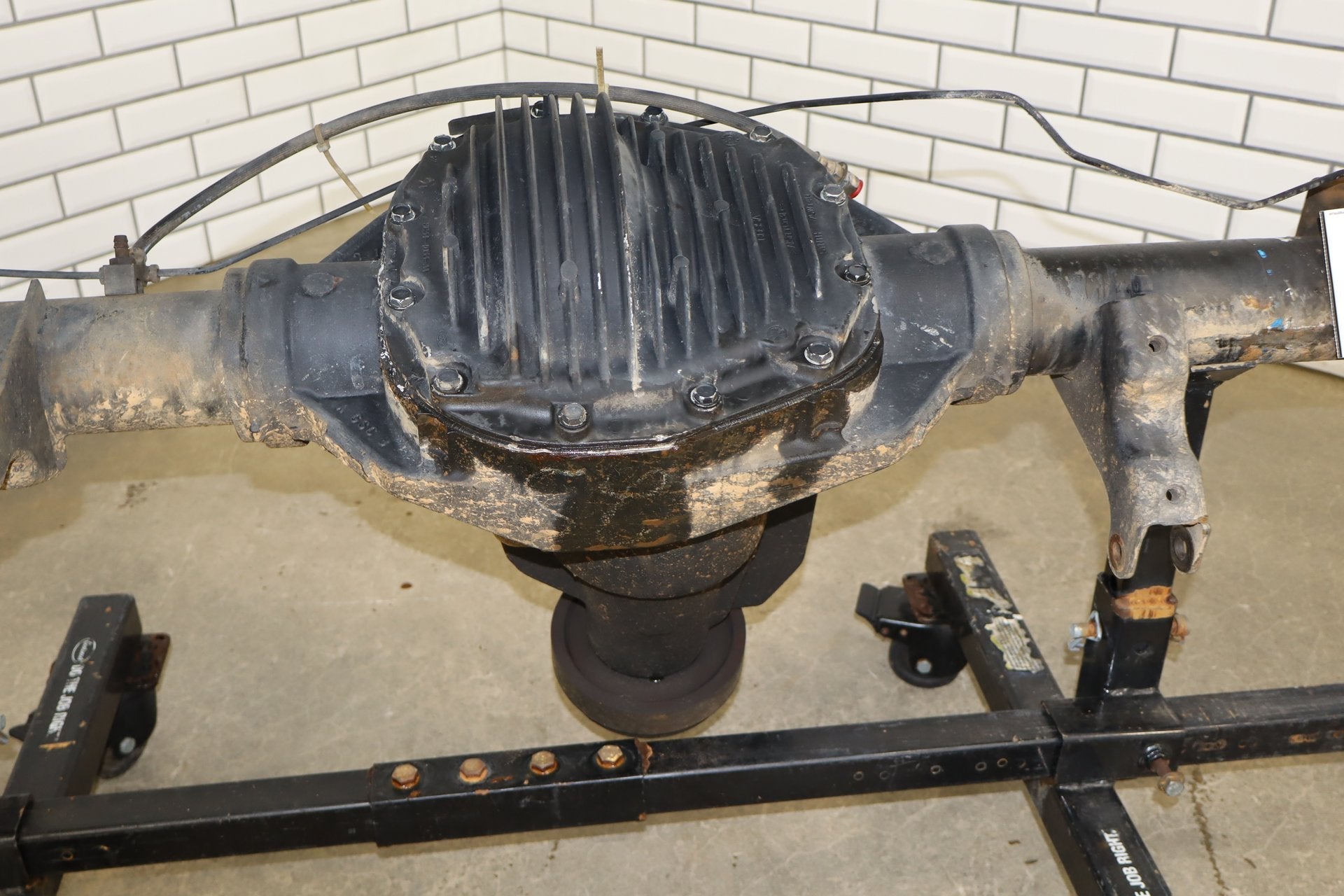 08-10 Ford F250 F350 Super Duty Rear Axle 3.73 SRW Complete OEM