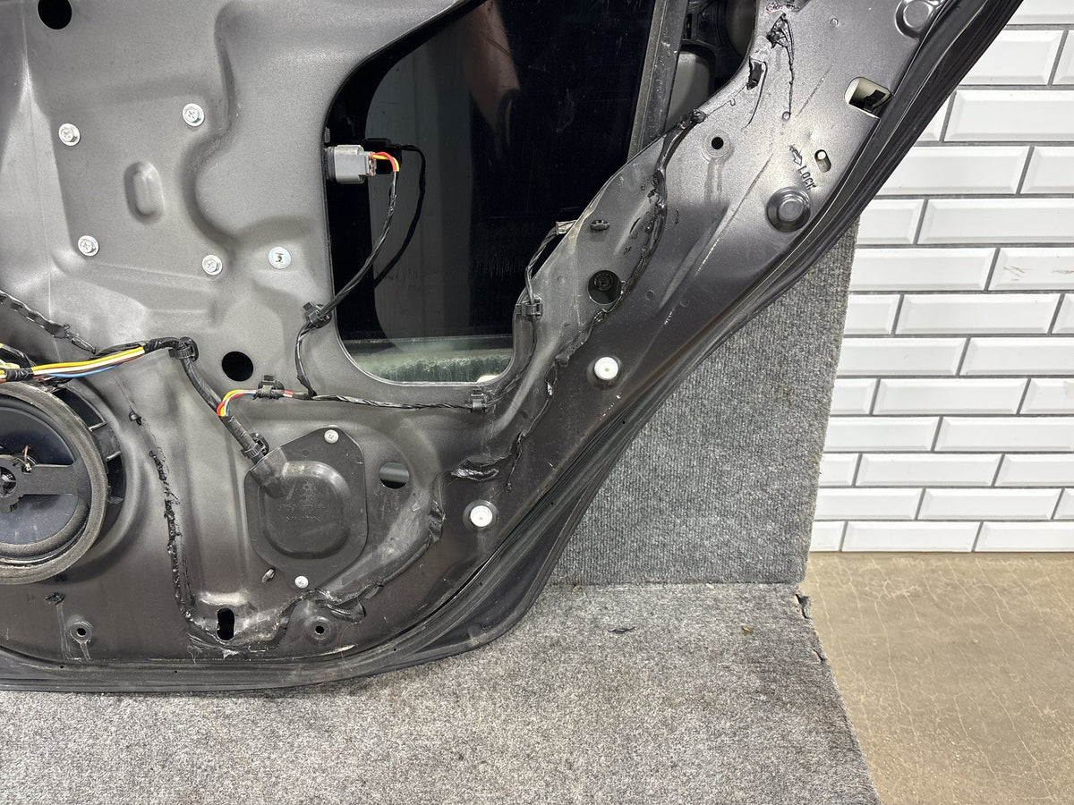 08-10 Mitsubishi Lancer Evo X RH Rear Door (Respray)
