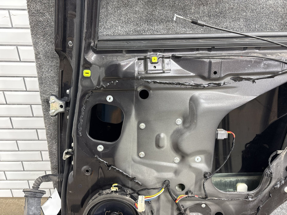 08-10 Mitsubishi Lancer Evo X RH Rear Door (Respray)